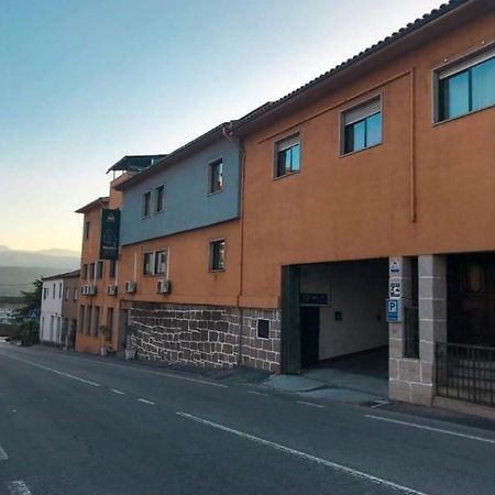 Residencial Montanhes Hotel Вила Реал Екстериор снимка